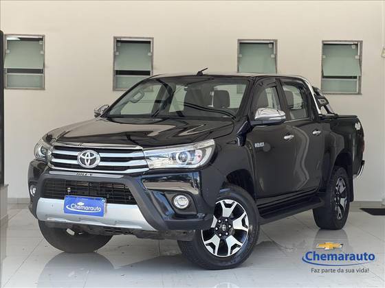 TOYOTA HILUX 2.8 SRX 4X4 CD 16V DIESEL 4P AUTOMÁTICO TOYOTA HILUX 2.8 SRX 4X4 CD 16V DIESEL 4P AUTOMÁTICO